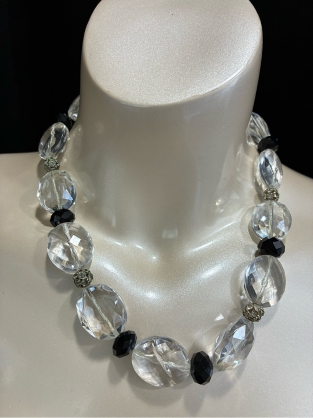 Crown Trifari  Faceted Crystal Beaded Necklace with Black Accents Chunky Sparkly